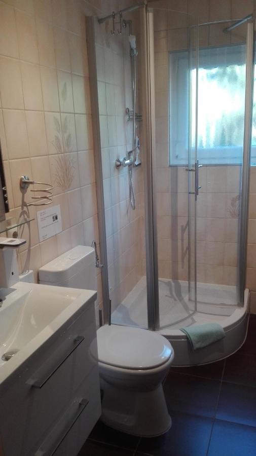 Ferienwohnung Schmitz Anschau Exterior foto